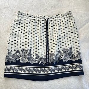 NWT Ann Taylor Navy & White Skirt, Size M